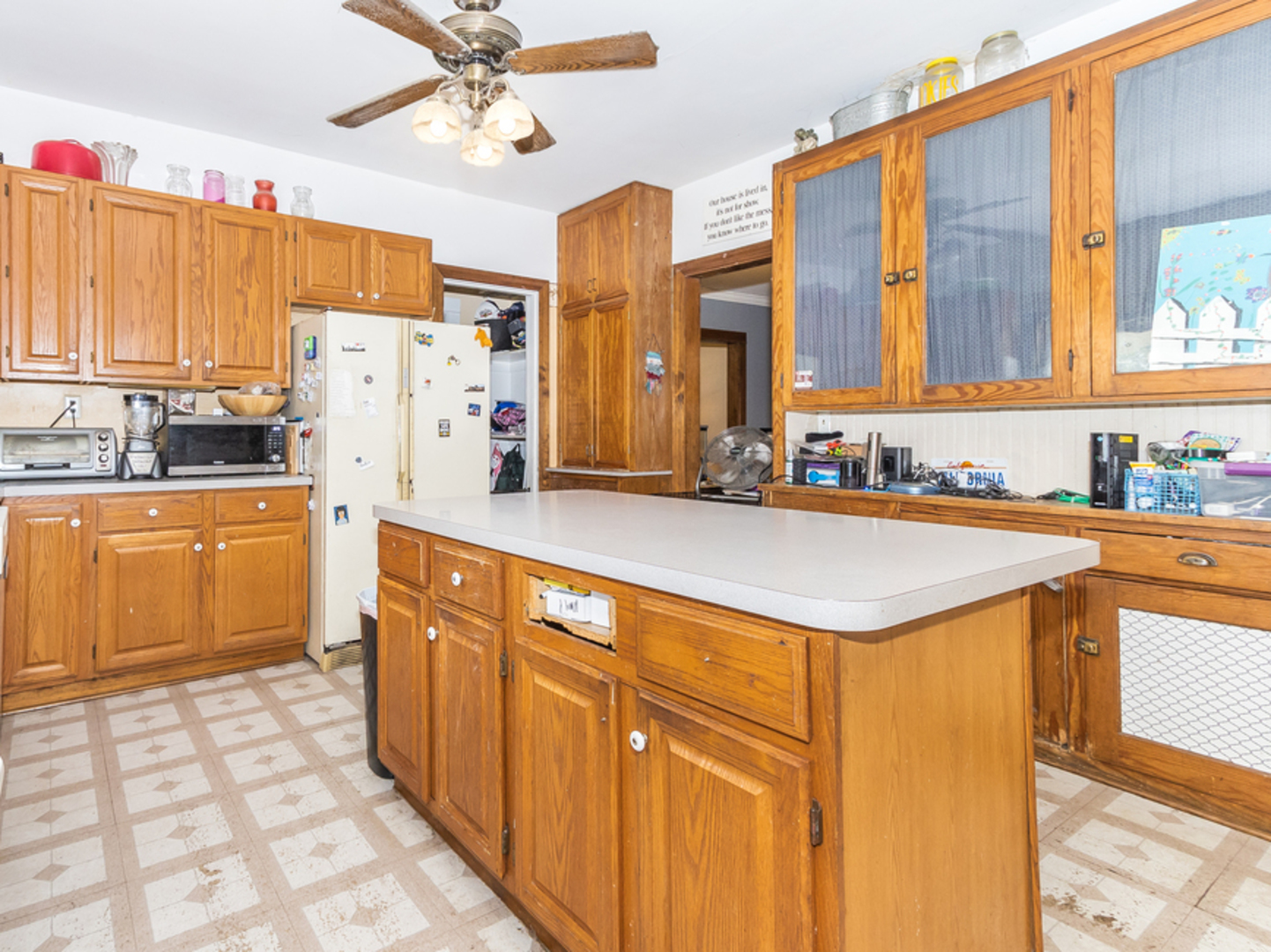 9647 South Heggs Road Aurora, IL 60503 - Photo 8 of 26 Gallery Image 8