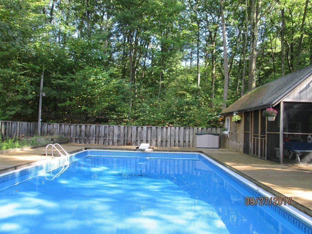 27 Browning Road Shrewsbury, MA 01545 - Photo 24 of 28 Gallery Image 24