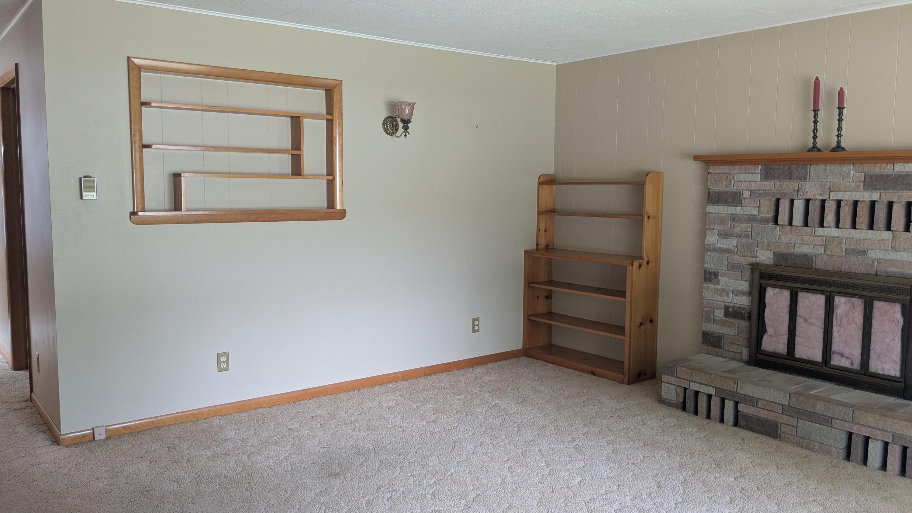 12220 Maple Street Bear Lake, MI 49614 - Photo 4 of 56 Built-In Shelving