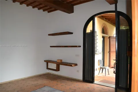 $3,890,000 | 38 Empoli 38 Empoli (fire 38 Empoli (firenze), Fi Itali, FI 50053
