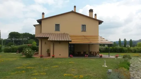 $3,890,000 | 38 Empoli 38 Empoli (fire 38 Empoli (firenze), Fi Itali, FI 50053
