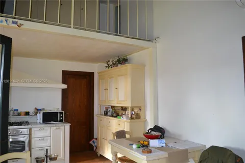 $3,890,000 | 38 Empoli 38 Empoli (fire 38 Empoli (firenze), Fi Itali, FI 50053