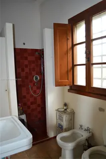 $3,890,000 | 38 Empoli 38 Empoli (fire 38 Empoli (firenze), Fi Itali, FI 50053