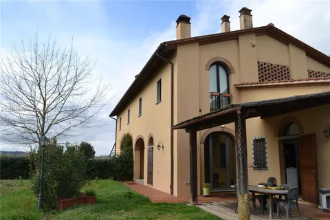 $3,890,000 | 38 Empoli 38 Empoli (fire 38 Empoli (firenze), Fi Itali, FI 50053