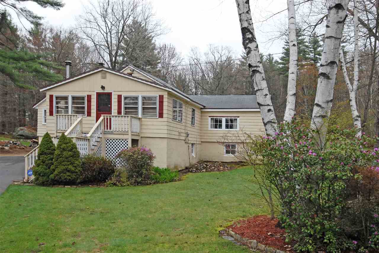 667 4th Range Road Pembroke, NH 03275 - Photo 3 of 27