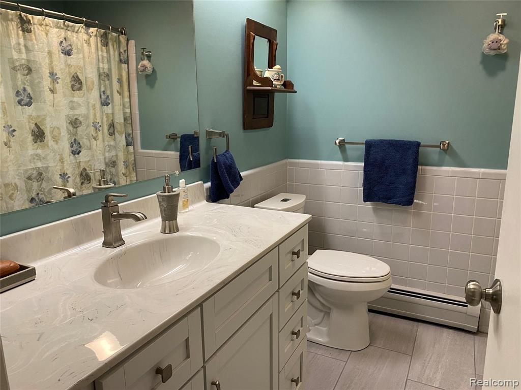 30011 Barwell Road Farmington Hills, MI 48334 - Photo 28 of 47