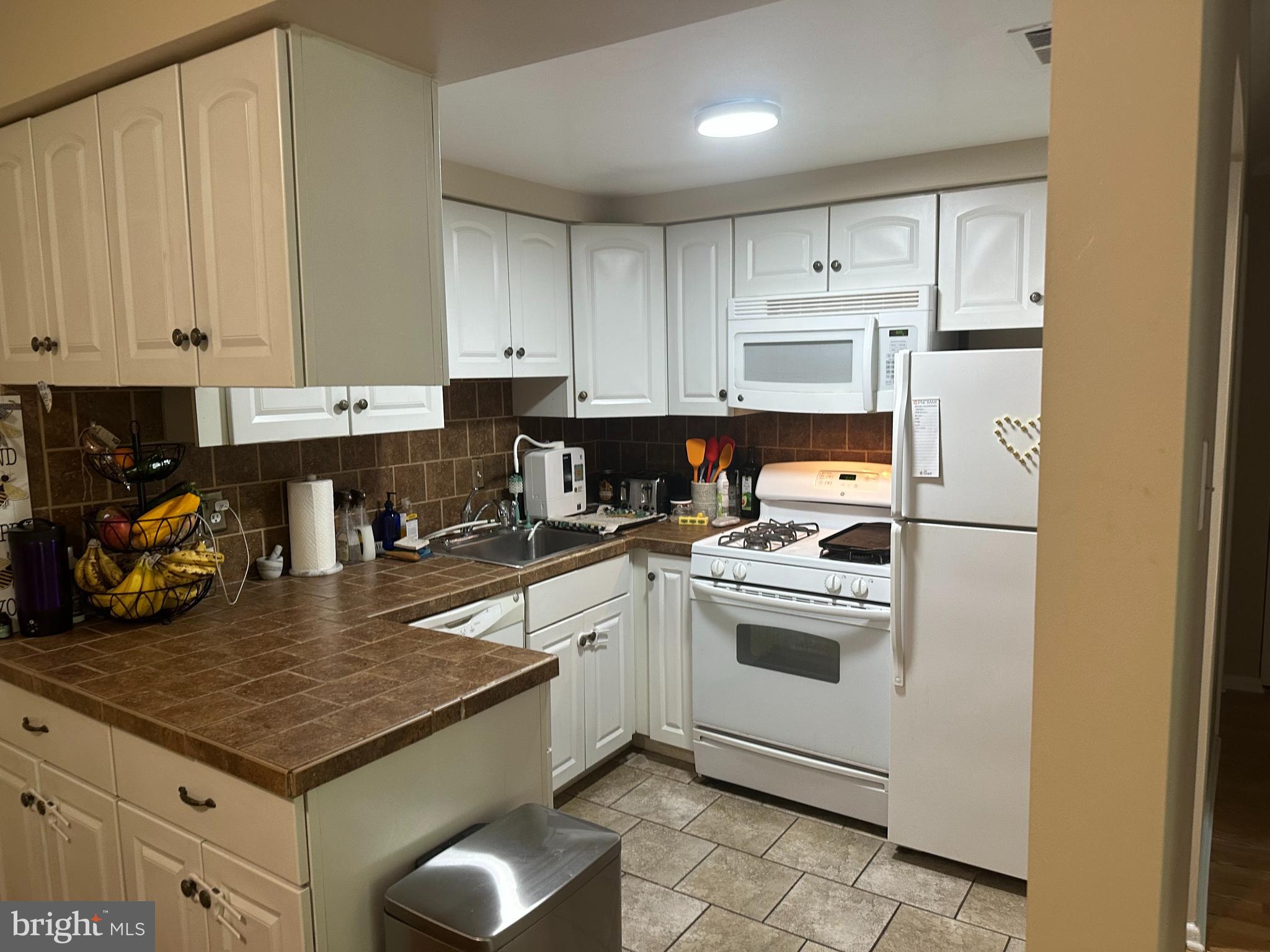 2572 Riva Road, Unit 19B Annapolis, MD 21401 - Photo 2 of 8