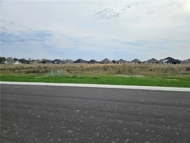 $84,900 | 2807 CAPTAIN Court, Bryan, TX 77808