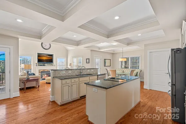 $1,595,000 | 159 Riverchase Lane, Mooresville, NC 28115