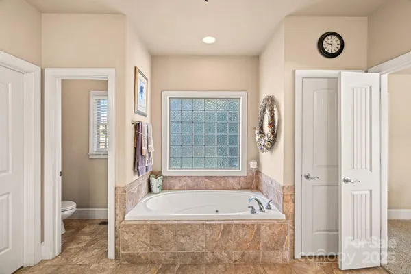 $1,595,000 | 159 Riverchase Lane, Mooresville, NC 28115