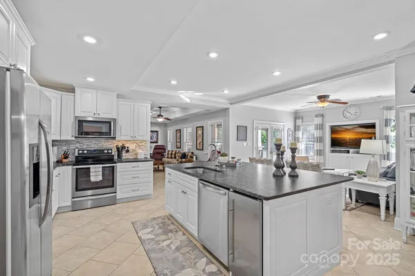 $1,595,000 | 159 Riverchase Lane, Mooresville, NC 28115