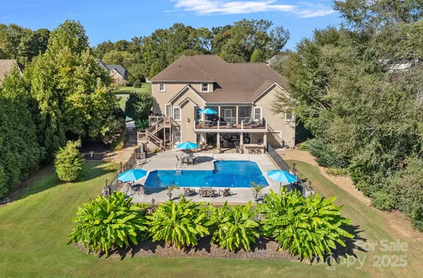 $1,595,000 | 159 Riverchase Lane, Mooresville, NC 28115