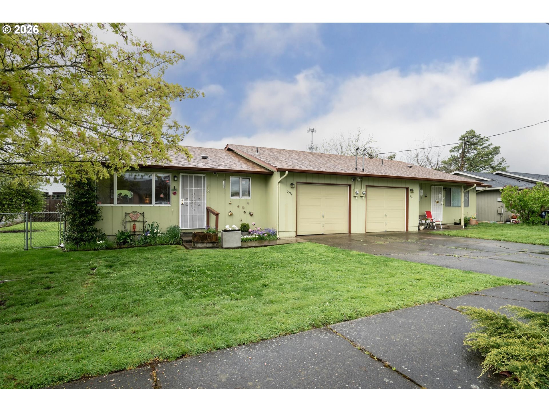 3542-3544 E Street Springfield, OR 97478 - Photo 1 of 11