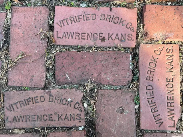 $394,900 | 1240 Rhode Island Street, Lawrence, KS 66044