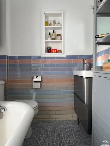 $394,900 | 1240 Rhode Island Street, Lawrence, KS 66044