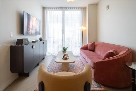 $1,300,000 | 2700 Northwest 2nd Avenue, Unit 237, Miami, FL 33127