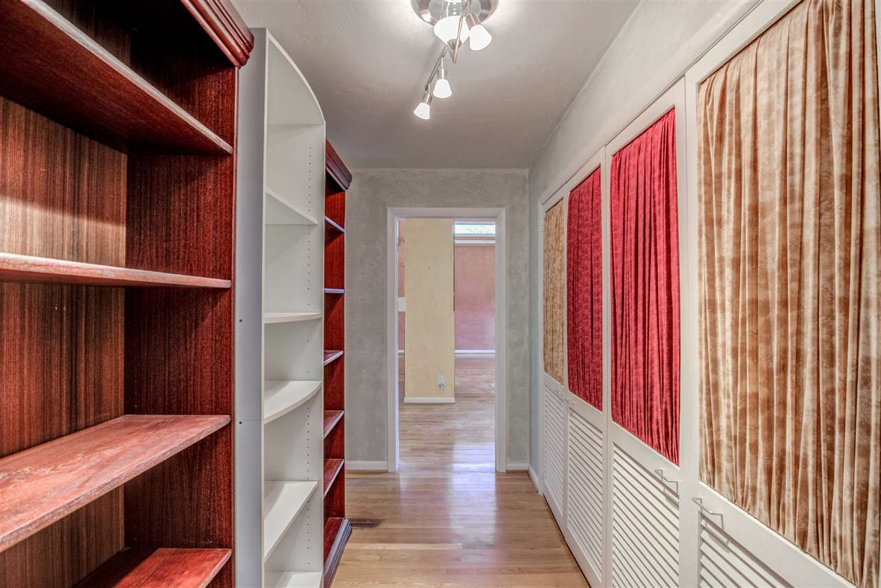 3413 Edgemont Drive Raleigh, NC 27612 - Photo 13 of 30 Photo 13