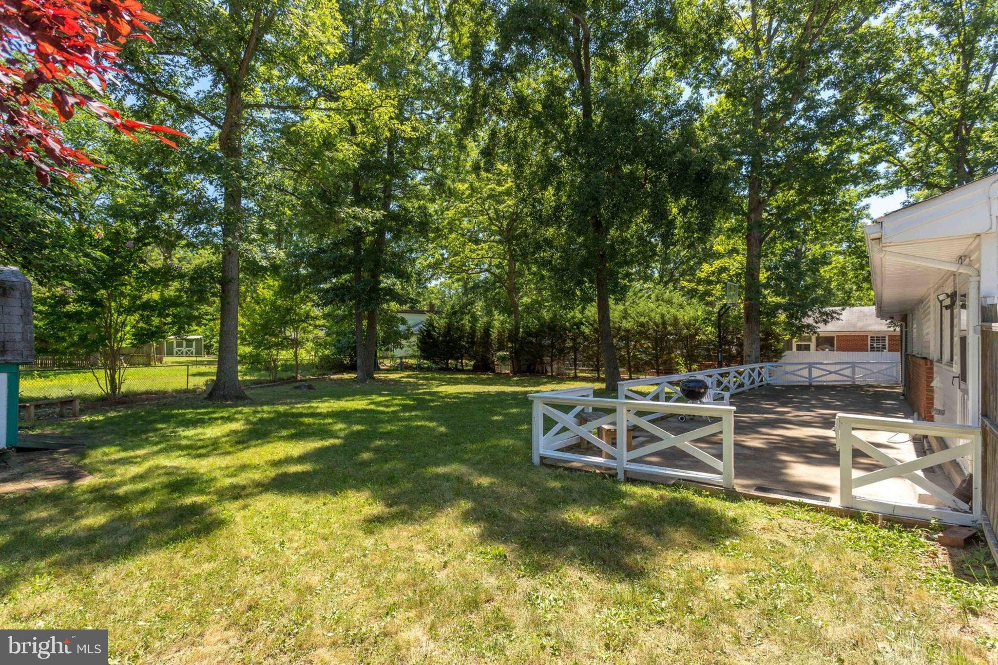 6405 Franconia Road Springfield, VA 22150 - Photo 21 of 26 Very open, level backyard; fully fenced