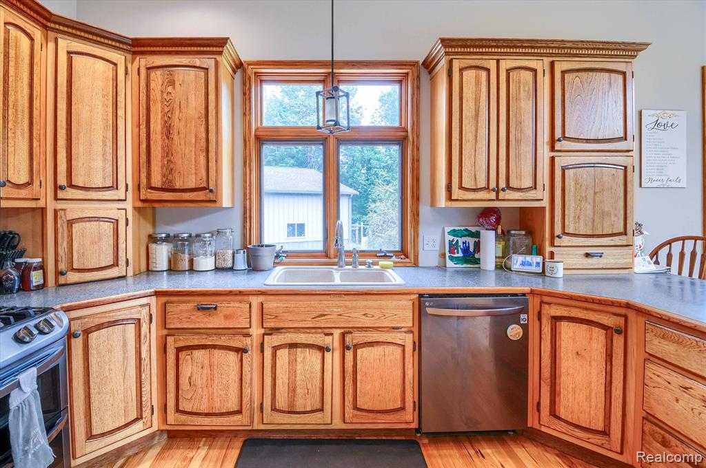 3920 5 Lakes Road North Branch, MI 48461 - Photo 10 of 73 Gallery Image 10