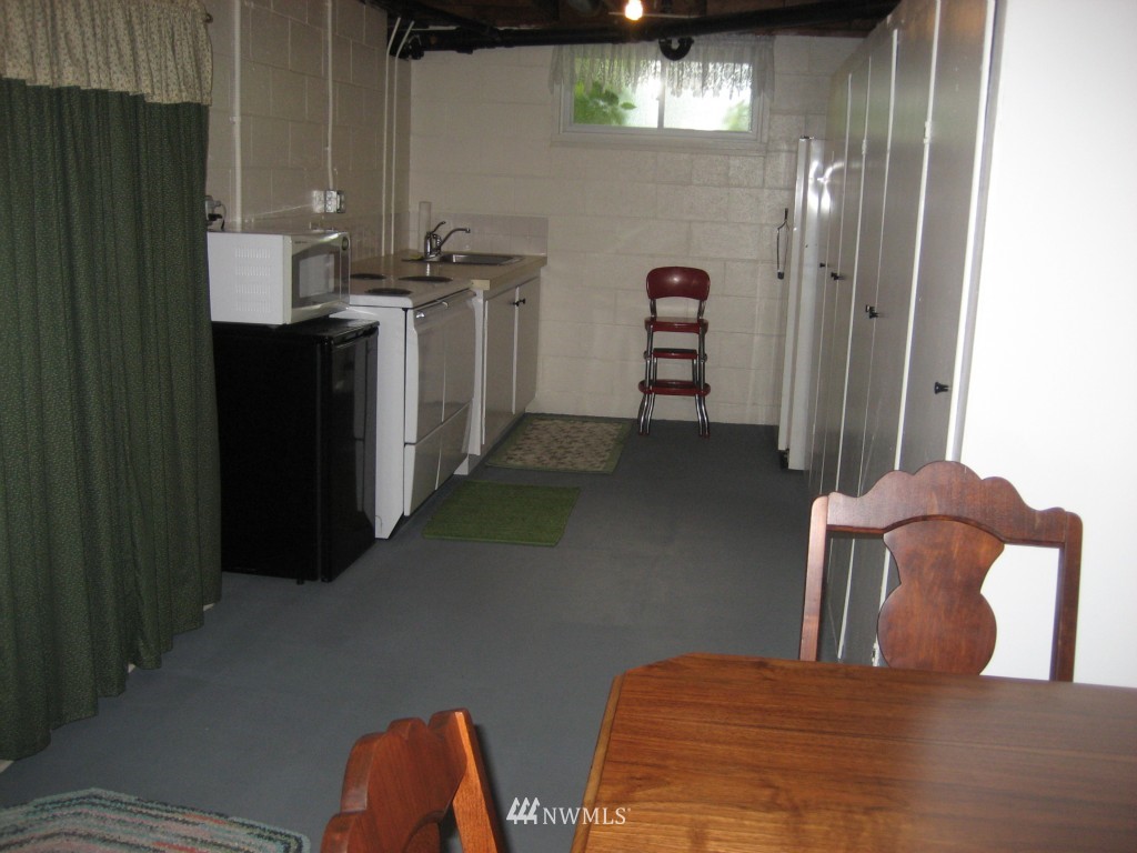 18949 Cook Road Southeast Yelm, WA 98597 - Photo 12 of 15 Gallery Image 12
