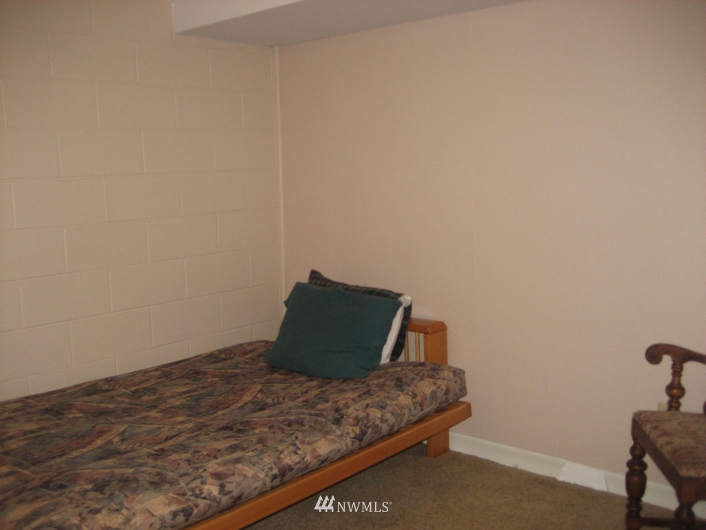 18949 Cook Road Southeast Yelm, WA 98597 - Photo 14 of 15 Gallery Image 14
