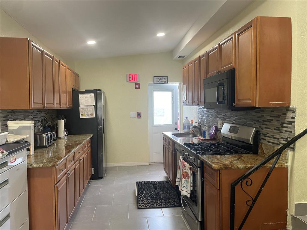 3207 North Howard Avenue Tampa, FL 33607 - Photo 17 of 27