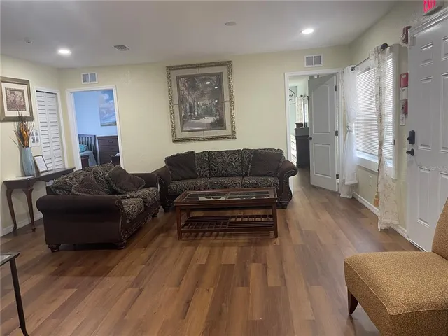 $3,100 | 3207 North Howard Avenue, Tampa, FL 33607