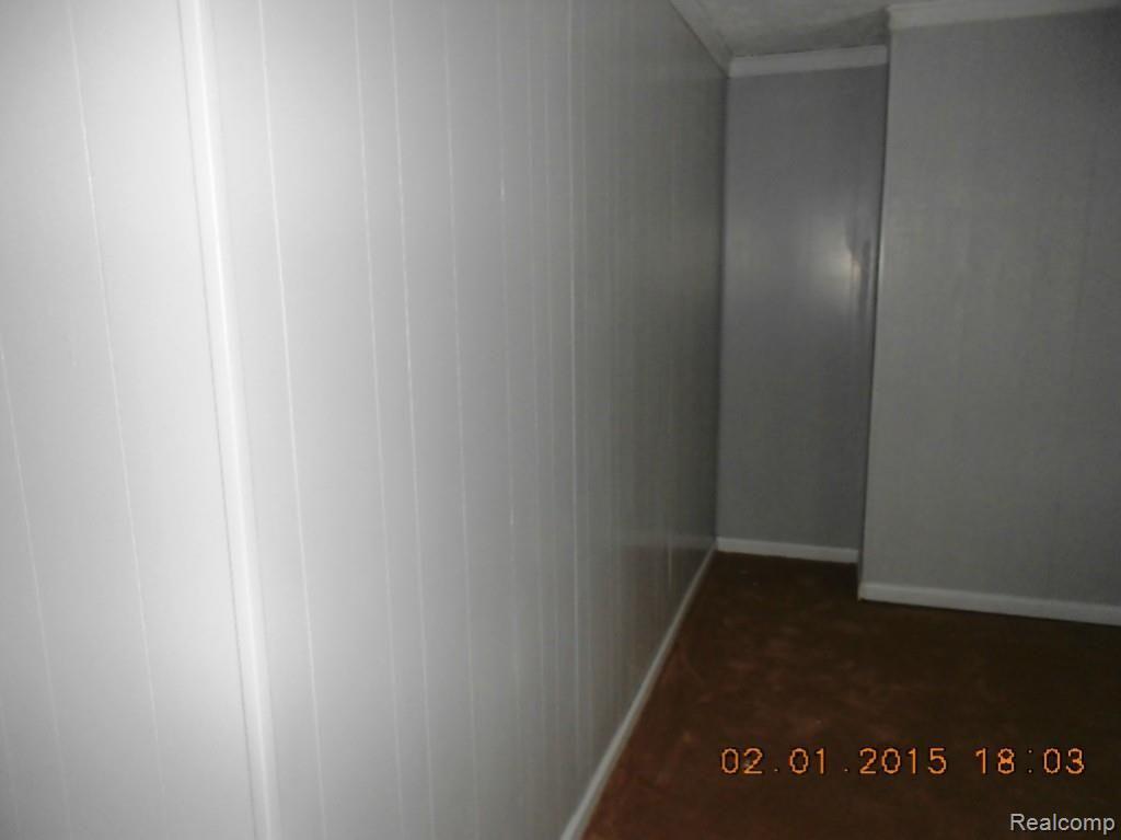 18560 Reed Street Melvindale, MI 48122 - Photo 9 of 26 575465.jpg