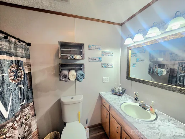 $400,000 | 7723 Shoupes Grove Church Road, Hickory, NC 28602