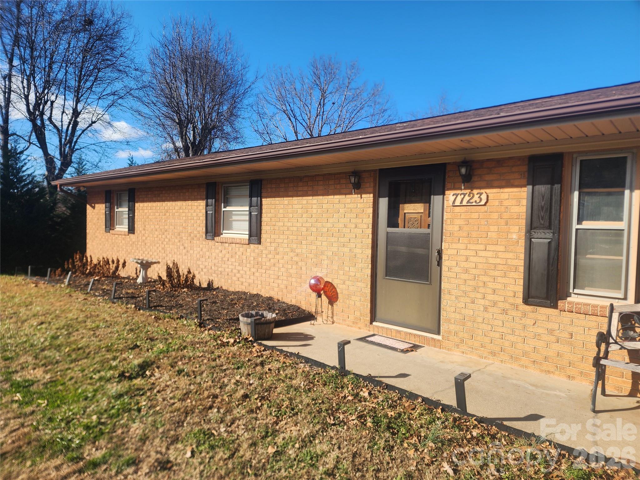 7723 Shoupes Grove Church Road Hickory, NC 28602 - Photo 2 of 39