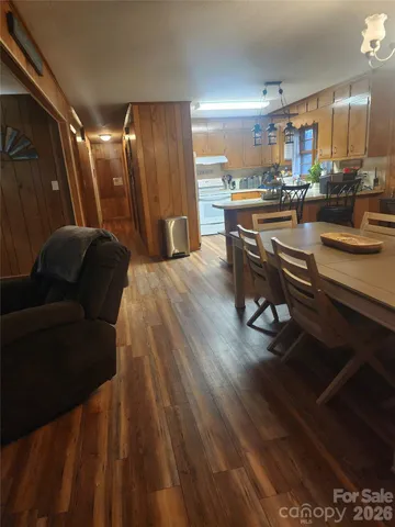 $400,000 | 7723 Shoupes Grove Church Road, Hickory, NC 28602