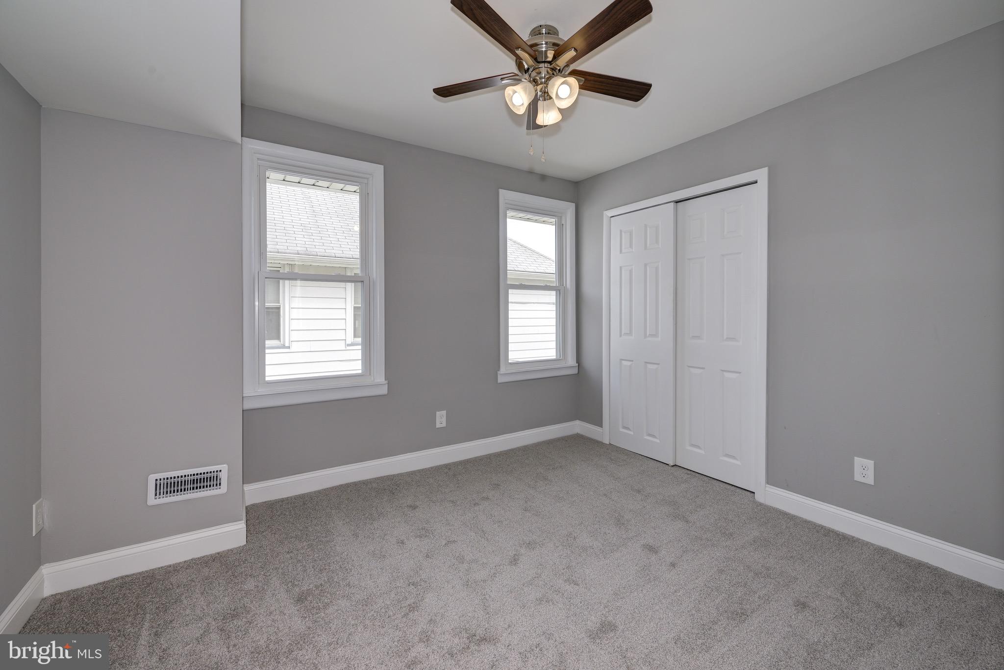 304 Cleveland Avenue Riverside, NJ 08075 - Photo 25 of 35 a view of an empty room with a window