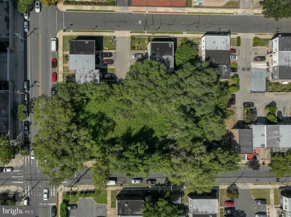 $4,000,000 | 1201 Diamond Street, Philadelphia, PA 19122