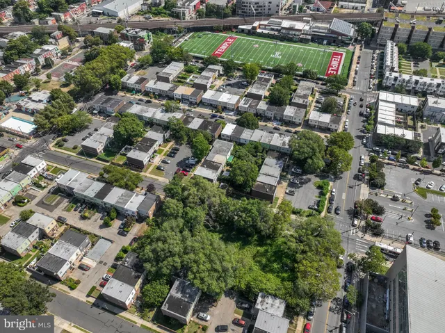 $4,000,000 | 1201 Diamond Street, Philadelphia, PA 19122