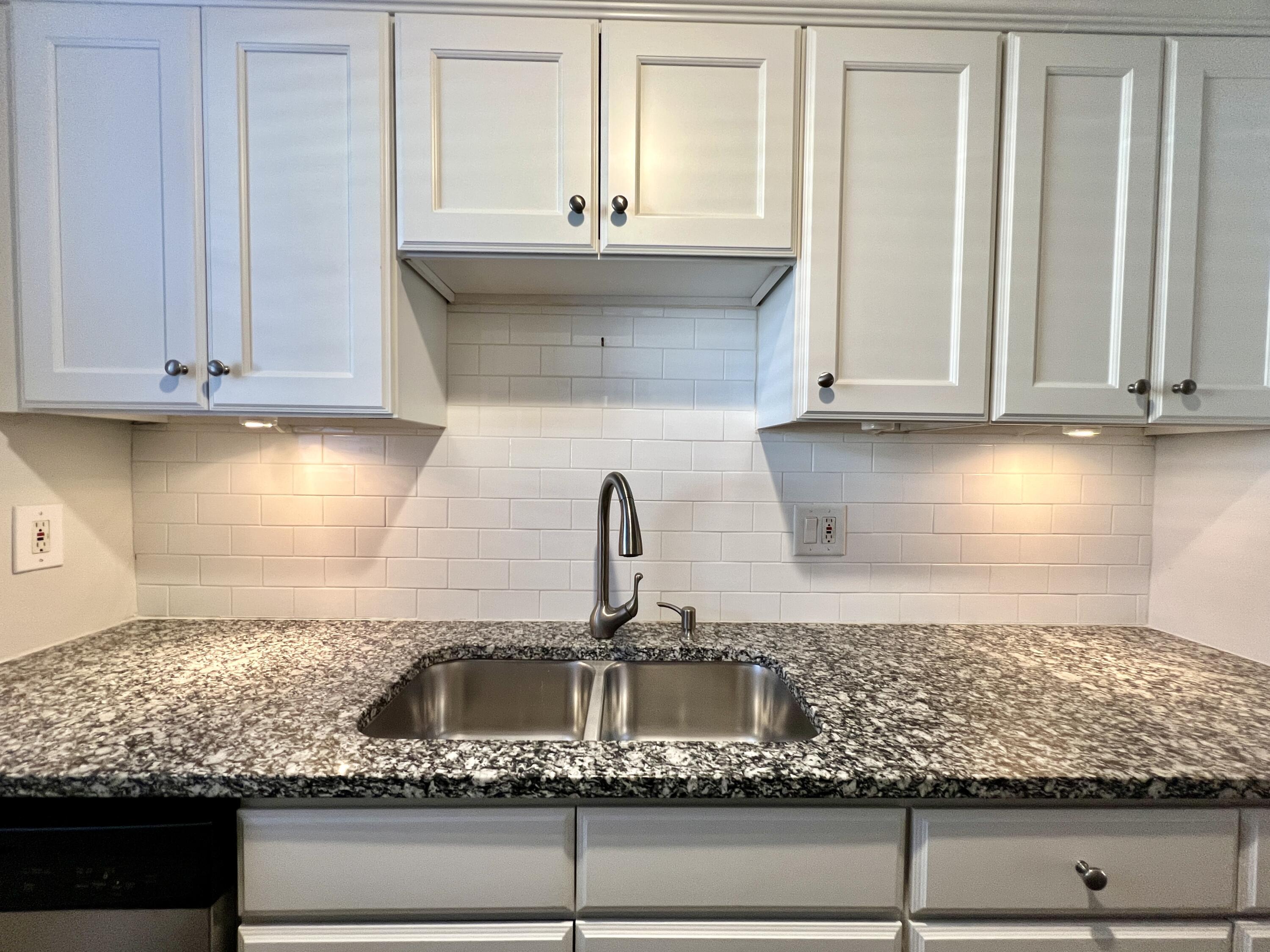 2765 Jobee Drive, Unit 1305 Charleston, SC 29414 - Photo 6 of 27 IMG_3848