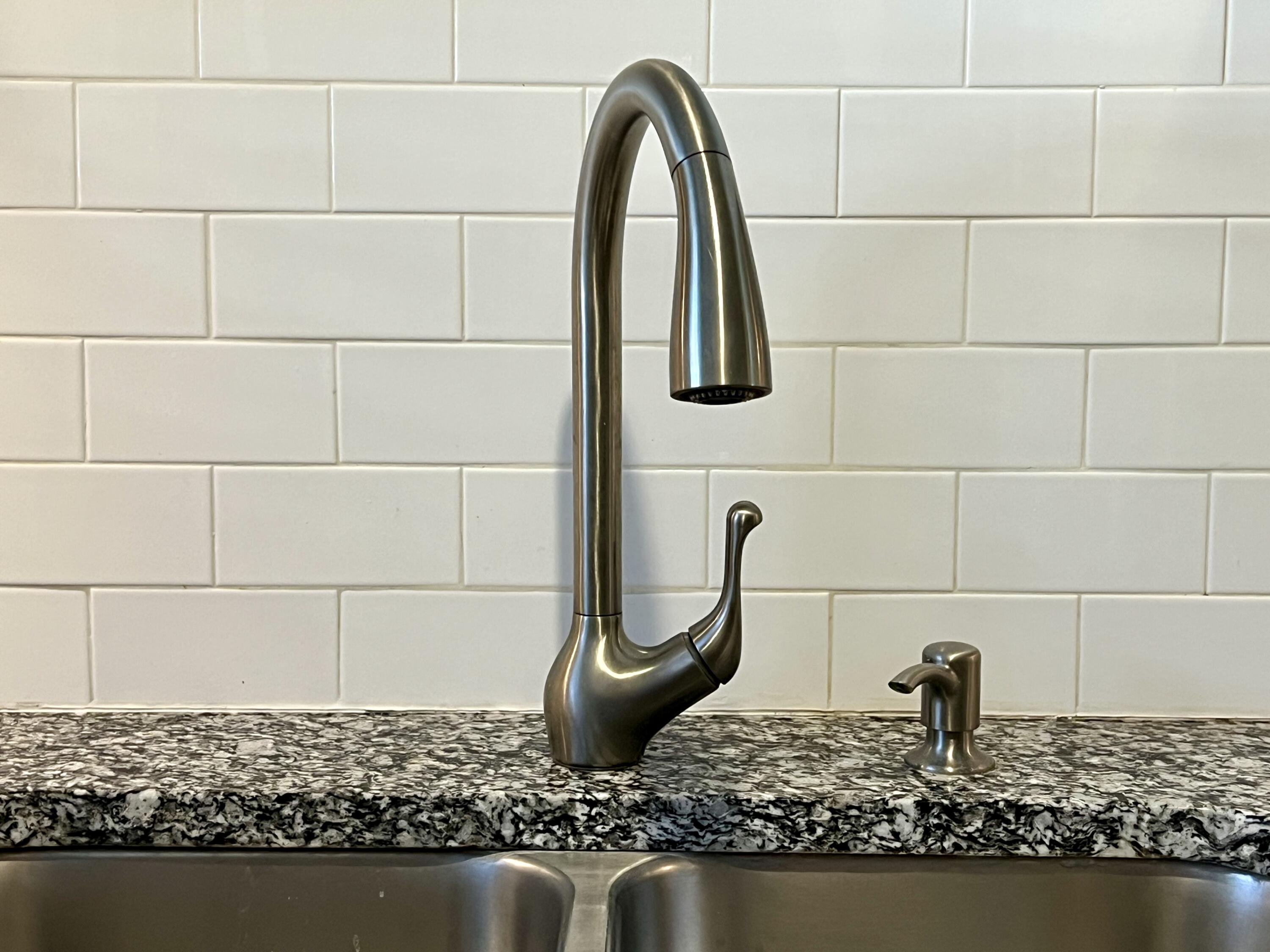 2765 Jobee Drive, Unit 1305 Charleston, SC 29414 - Photo 8 of 27 IMG_3849