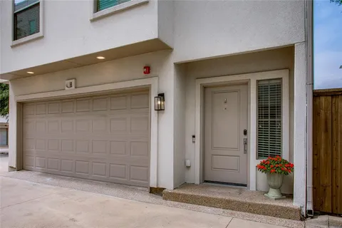 $439,000 | 2100 North Fitzhugh Avenue, Unit H, Dallas, TX 75204