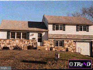 954 Roberts Road Warminster, PA 18974 - Photo 1 of 1 Gallery Image 1