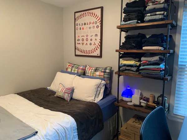 $2,100 | 146 North Brockway Street, Unit 1, Palatine, IL 60067