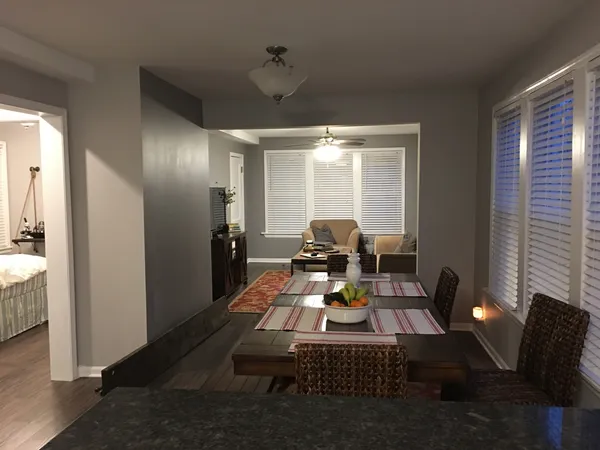 $2,100 | 146 North Brockway Street, Unit 1, Palatine, IL 60067