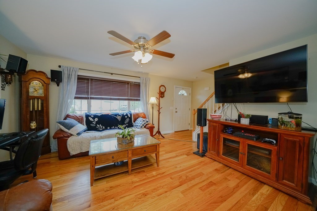 412 Kent Road Springfield, MA 01129 - Photo 6 of 41 Gallery Image 6