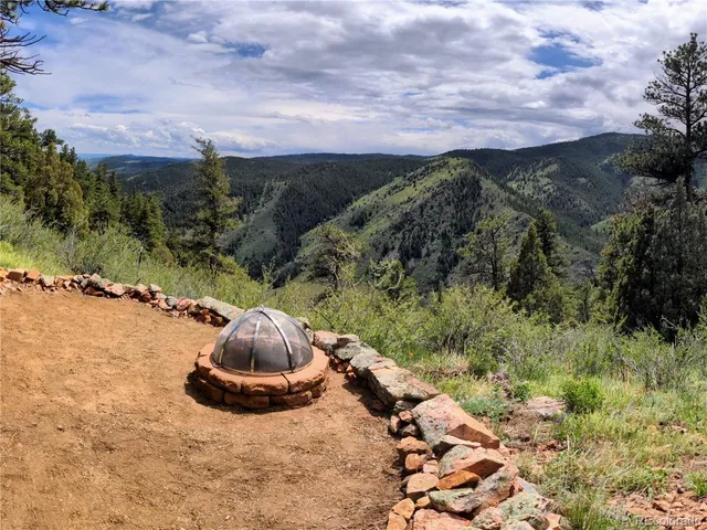 $600,000 | 25421 Westridge Road, Golden, CO 80403