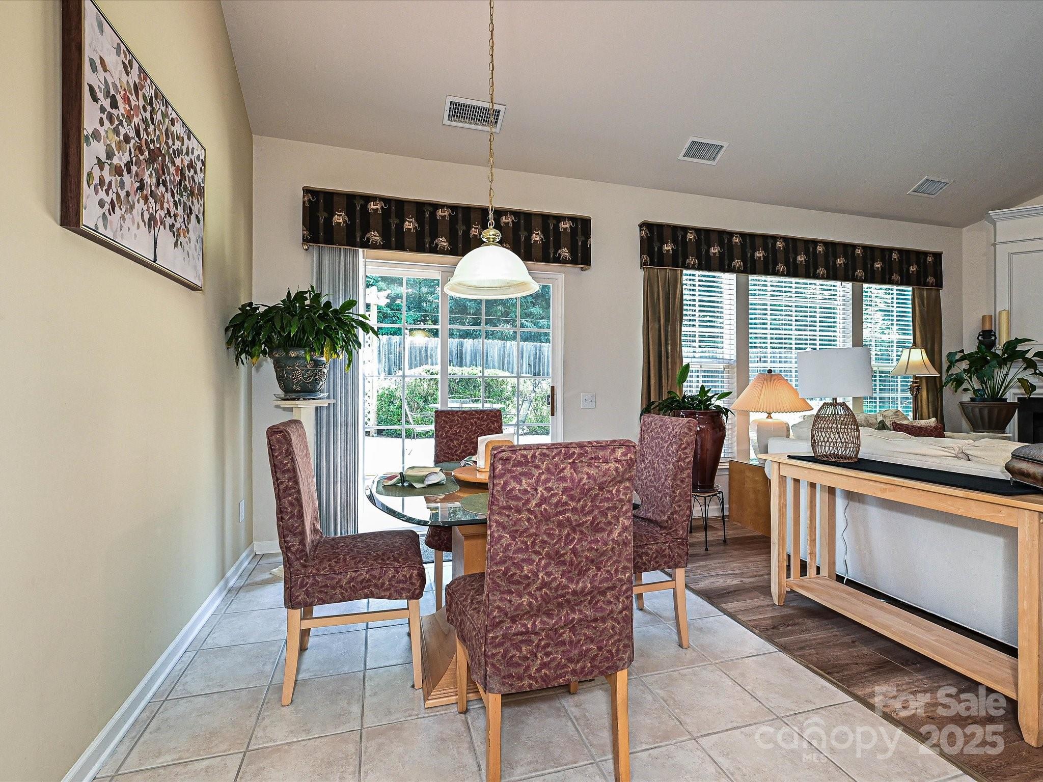 334 Matthews Estates Road Matthews, NC 28105 - Photo 12 of 34