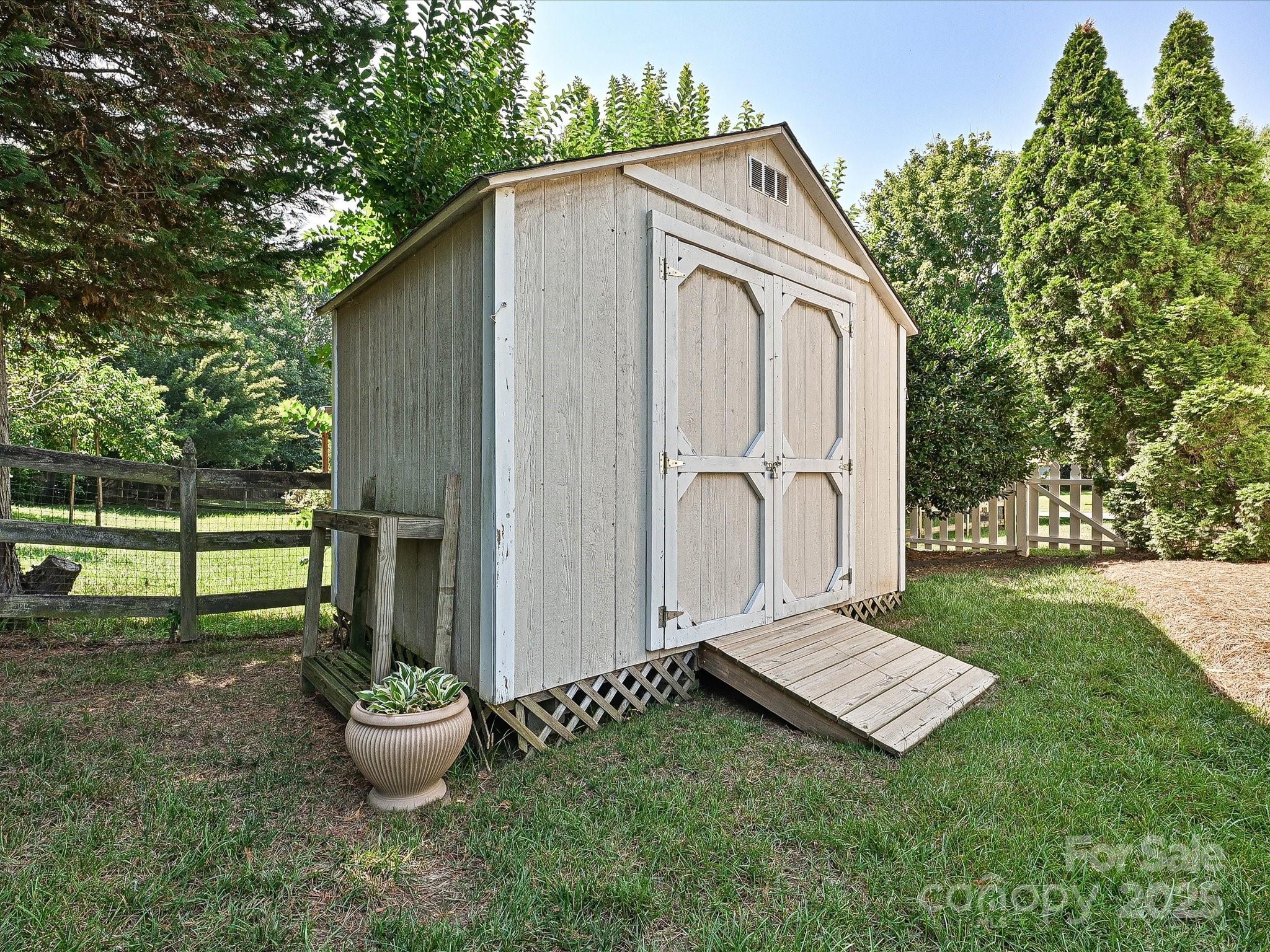 334 Matthews Estates Road Matthews, NC 28105 - Photo 29 of 34