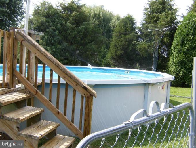 15 Sharon Street Rising Sun, MD 21911 - Photo 6 of 13 Swimming Pool