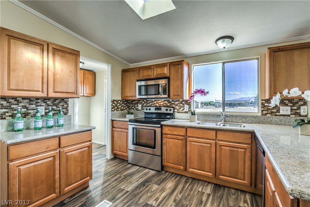 1851 Jarvis Road Pahrump, NV 89060 - Photo 4 of 35 Gallery Image 4