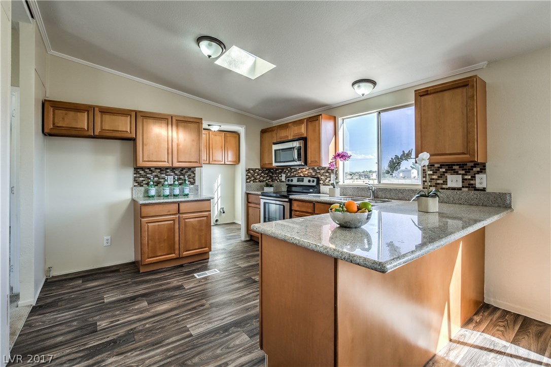 1851 Jarvis Road Pahrump, NV 89060 - Photo 6 of 35 Gallery Image 6