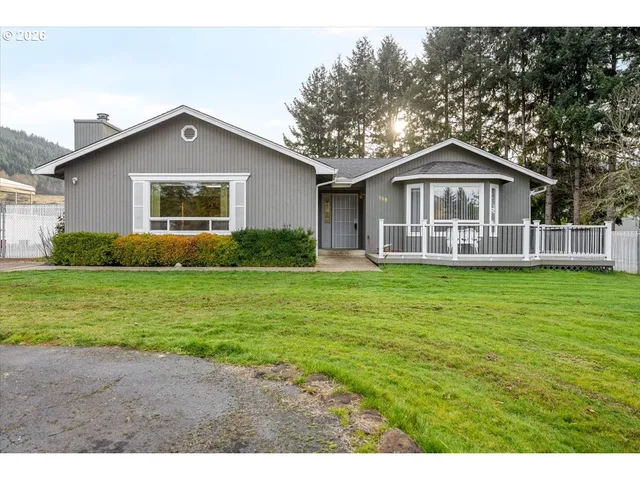 $740,000 | 369 Upper Camp Loop Road, Roseburg, OR 97470