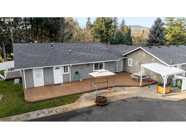 $740,000 | 369 Upper Camp Loop Road, Roseburg, OR 97470