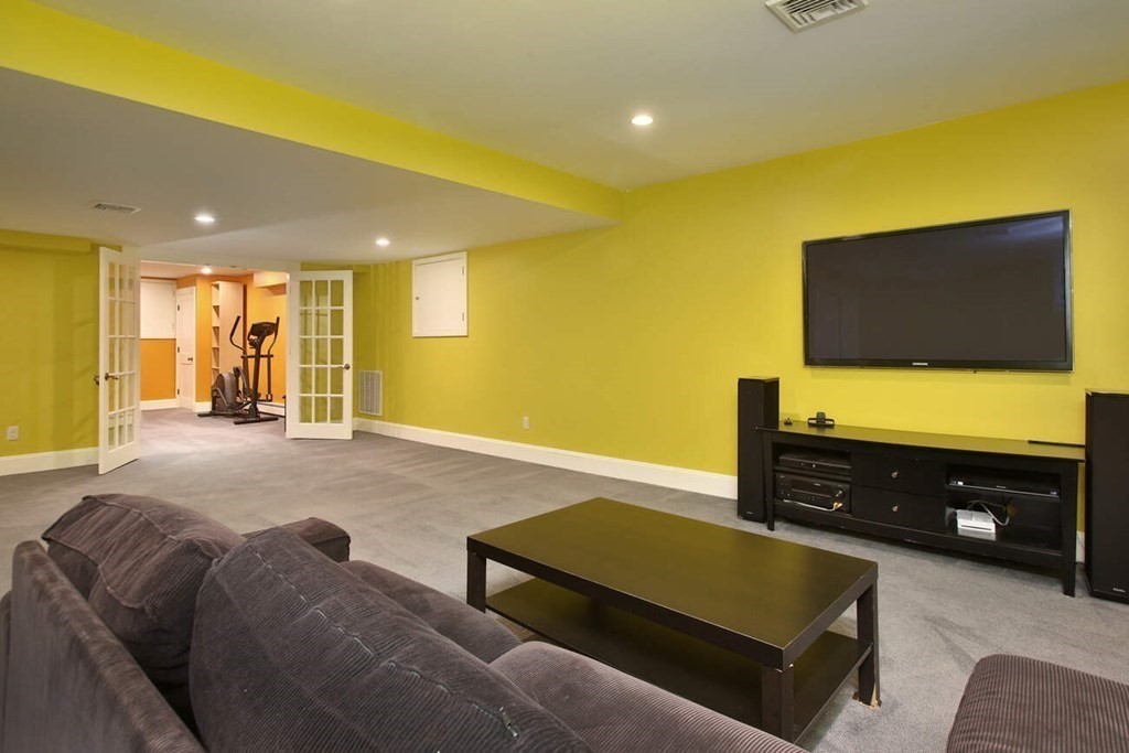 20 Ruthven Road Newton, MA 02458 - Photo 20 of 27 Gallery Image 20